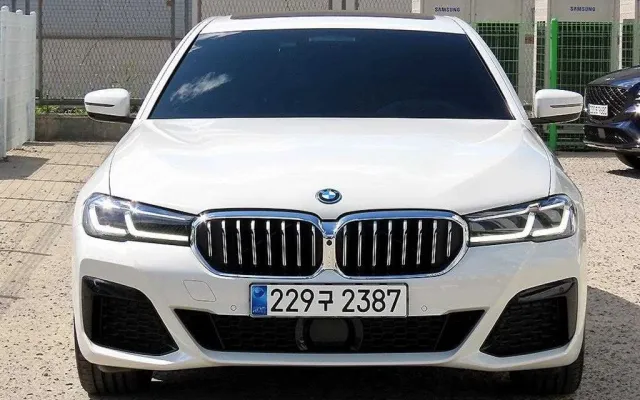 인천중고차시세비교 5시리즈 (G30) 530e M 스포츠 매물 사진 20 - 2023/08 38,827km