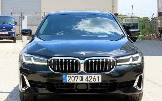 인천중고차시세비교 5시리즈 (G30) 530i xDrive 럭셔리 매물 사진 7 - 2023/02 106,719km